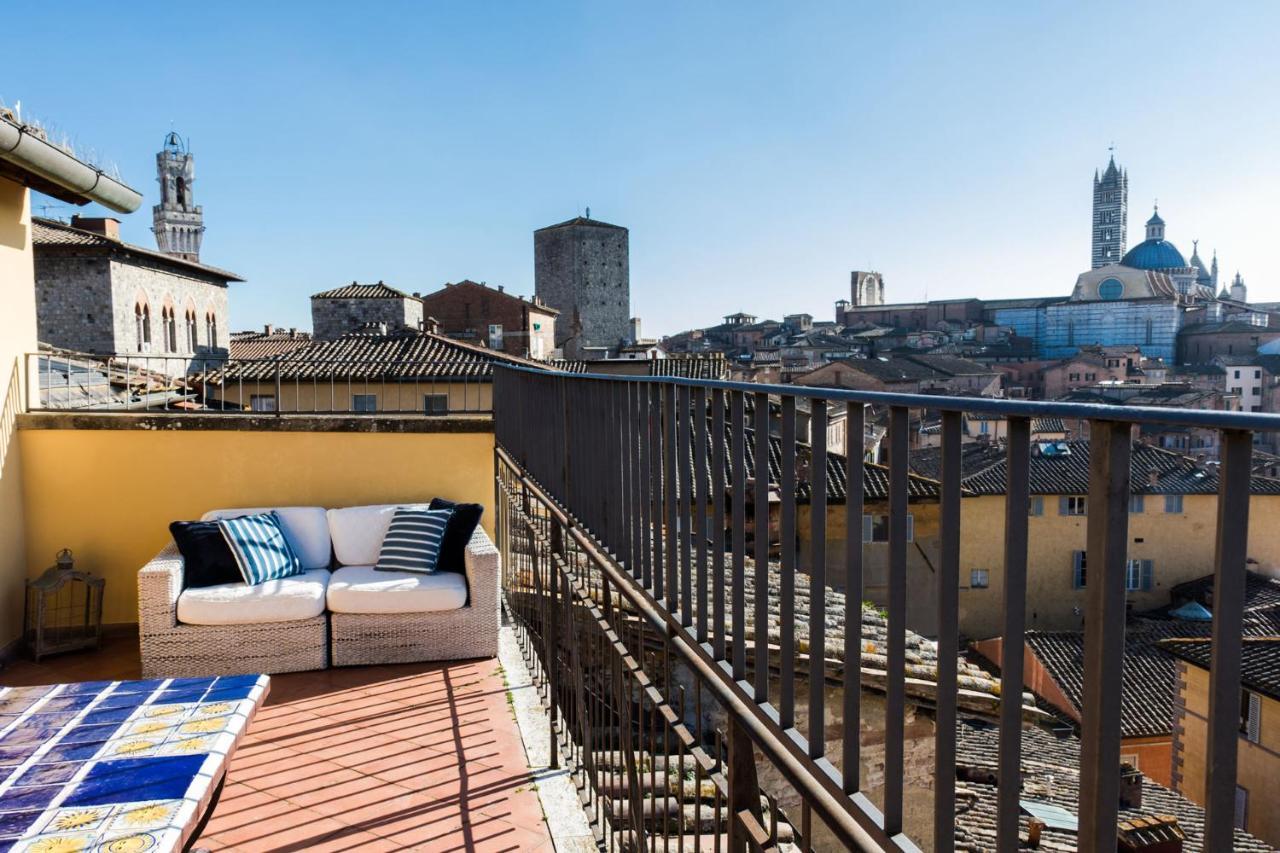 La Terrazza Sul Duomo Apartment Siena Bagian luar foto
