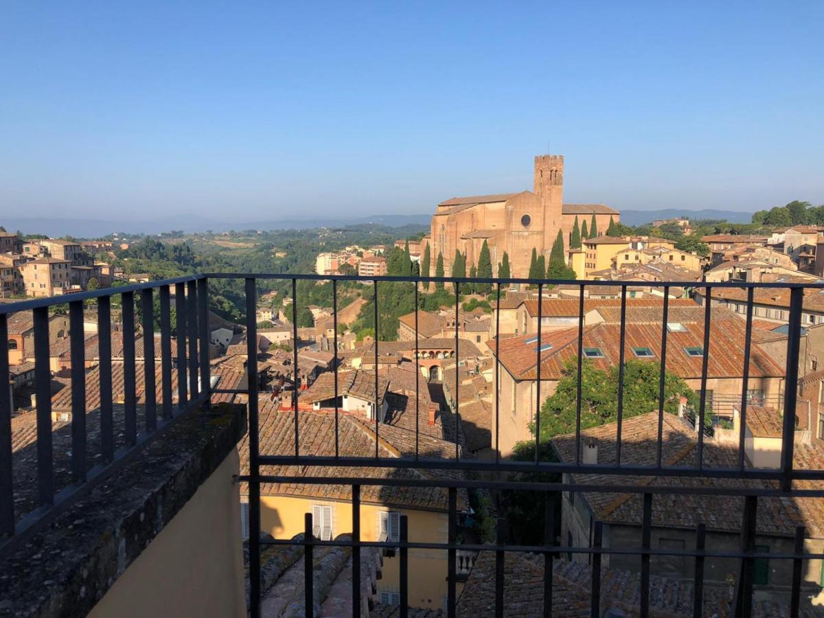 La Terrazza Sul Duomo Apartment Siena Bagian luar foto