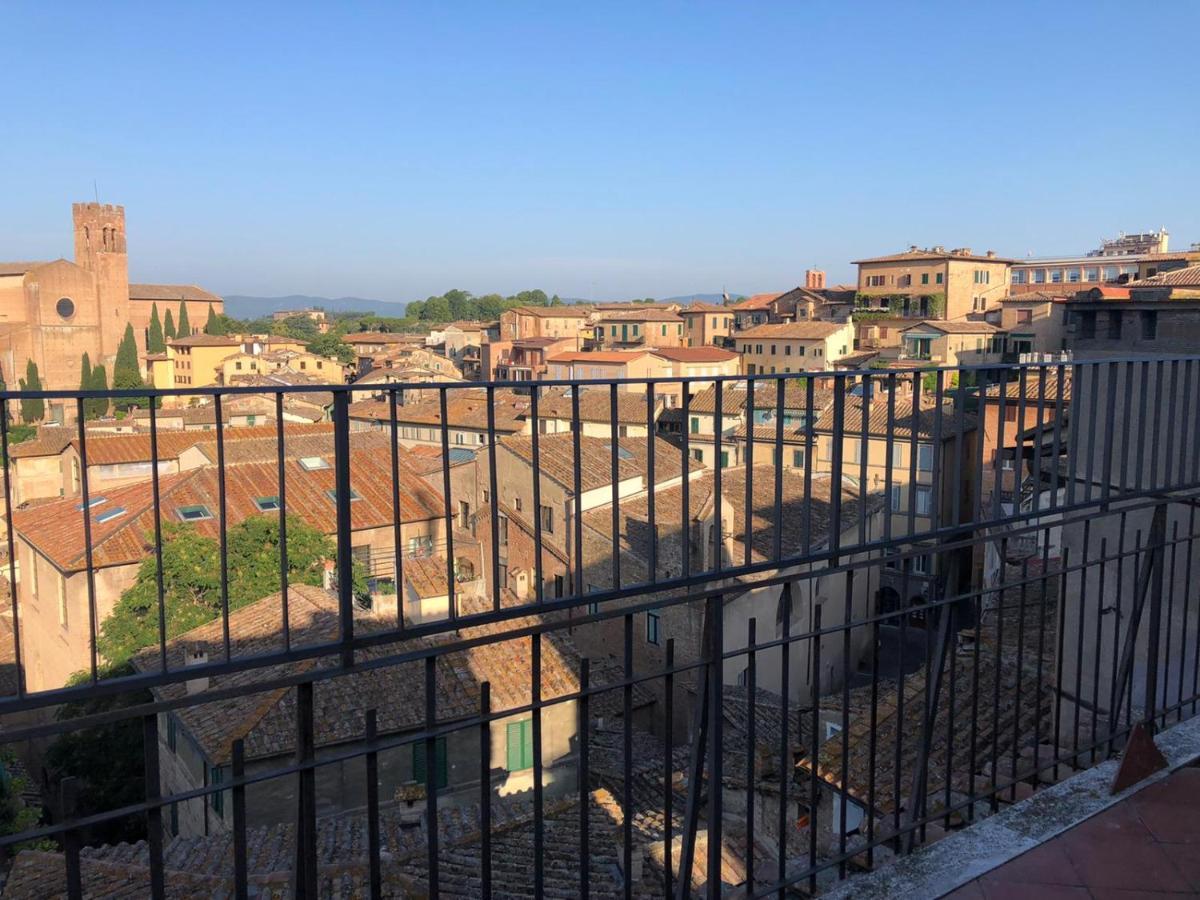 La Terrazza Sul Duomo Apartment Siena Bagian luar foto