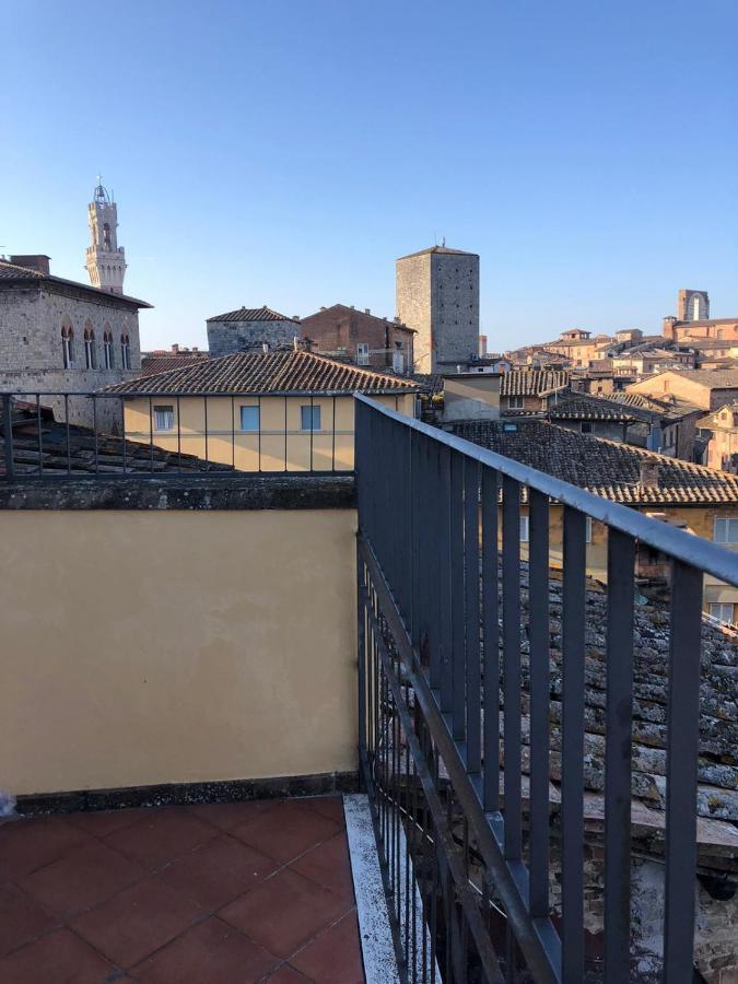 La Terrazza Sul Duomo Apartment Siena Bagian luar foto